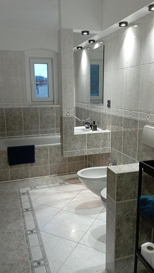 Apartament 27A Jelenia Góra Extérieur photo